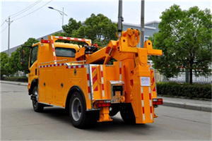 西昌高速路拖车费